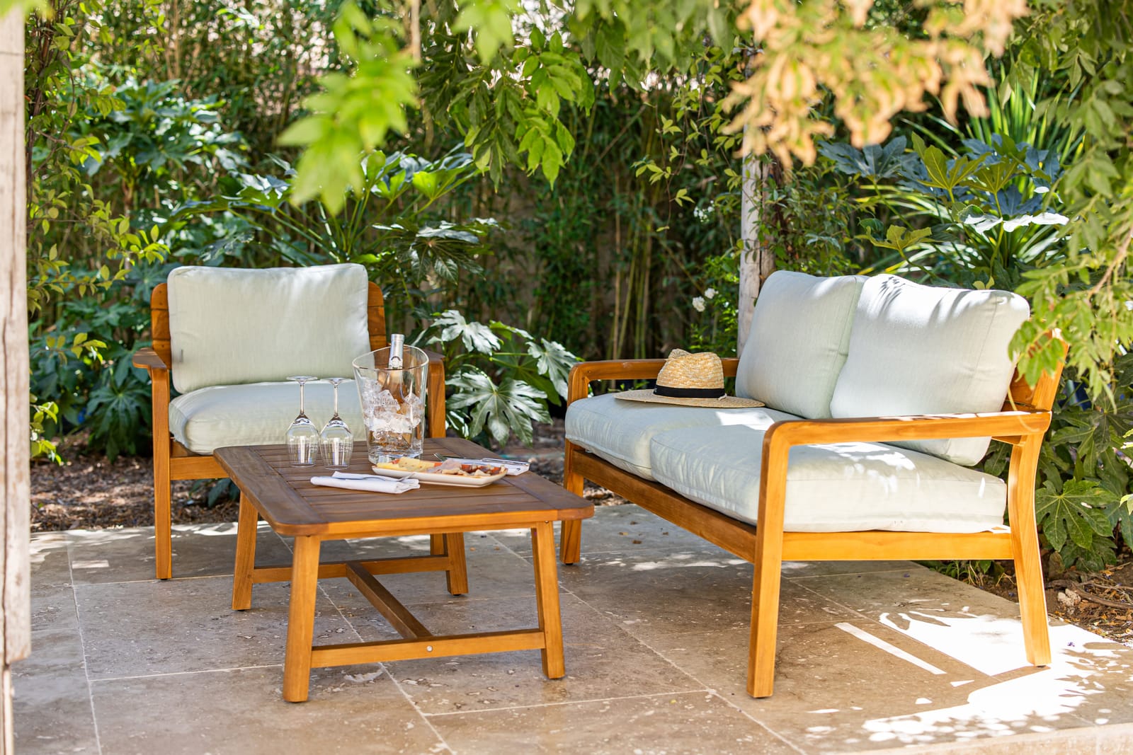 Salon au jardin
